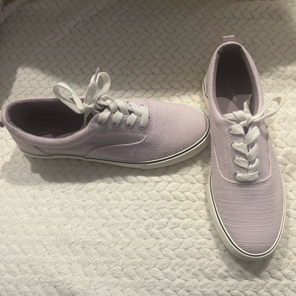 Universal Thread Light Purple Canvas Sneakers - Picture 11 of 14